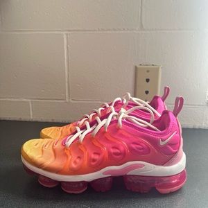 NIKE VAPOR MAX AIRS